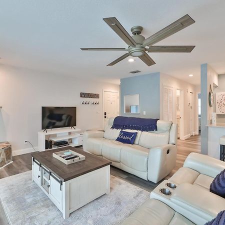 100 Steps To Beautiful Indian Rocks Beach, Oceanside, 2 Bedroom Updated Condo Clearwater Beach Exterior foto