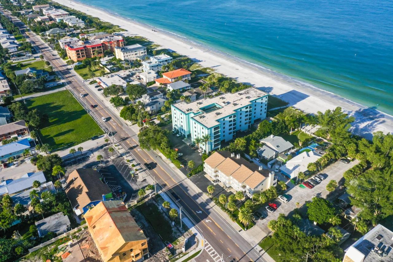 100 Steps To Beautiful Indian Rocks Beach, Oceanside, 2 Bedroom Updated Condo Clearwater Beach Exterior foto