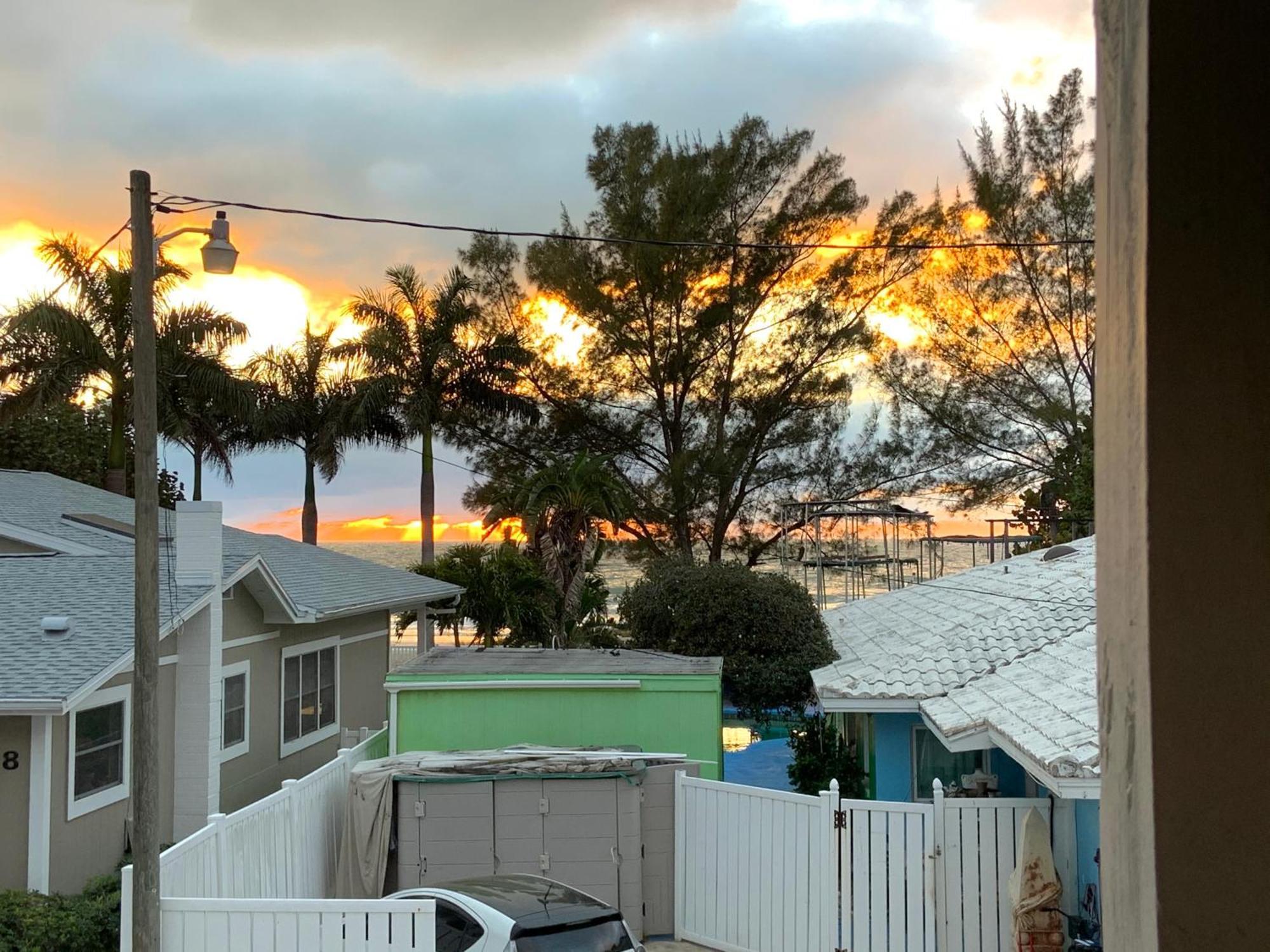 100 Steps To Beautiful Indian Rocks Beach, Oceanside, 2 Bedroom Updated Condo Clearwater Beach Exterior foto