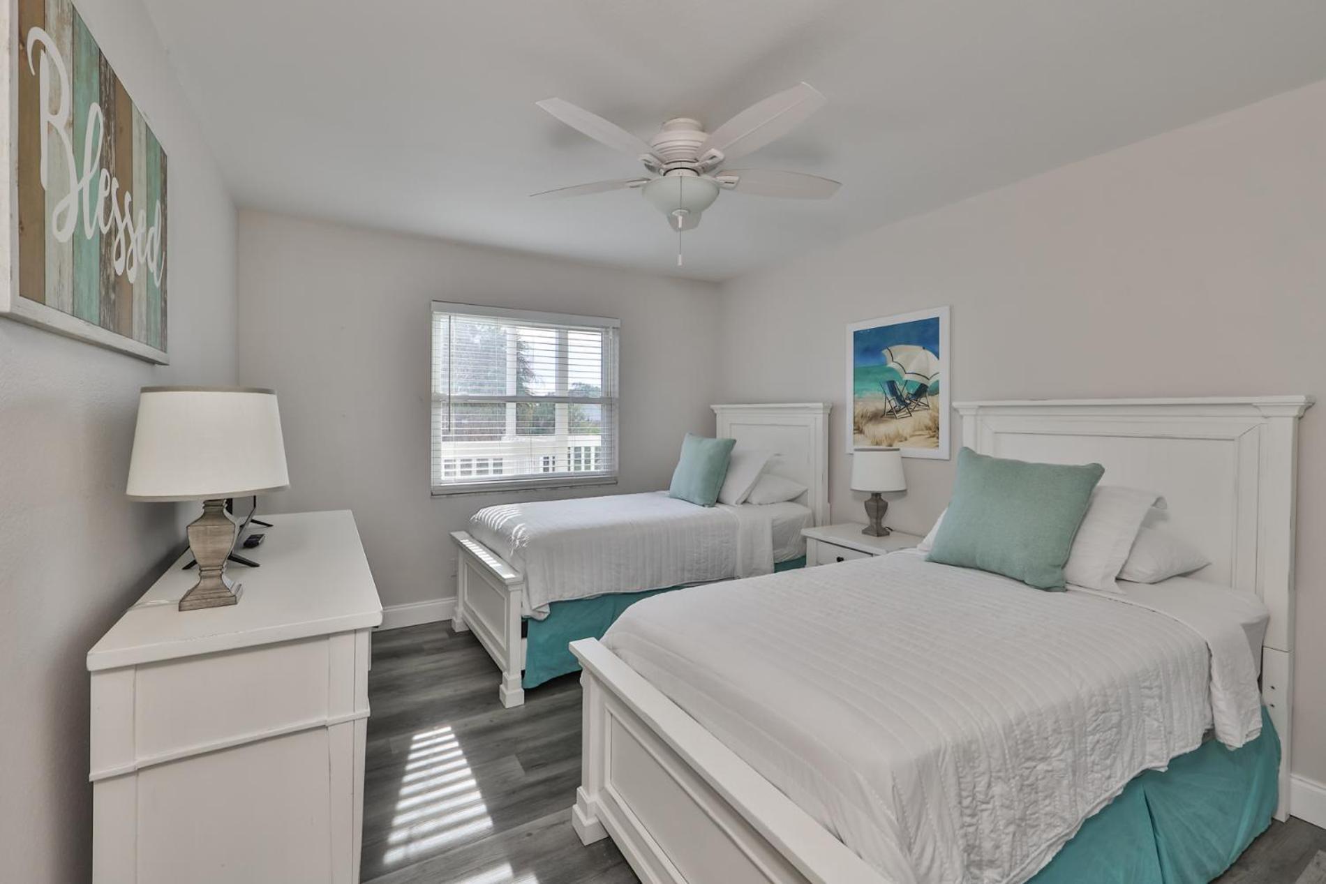 100 Steps To Beautiful Indian Rocks Beach, Oceanside, 2 Bedroom Updated Condo Clearwater Beach Exterior foto