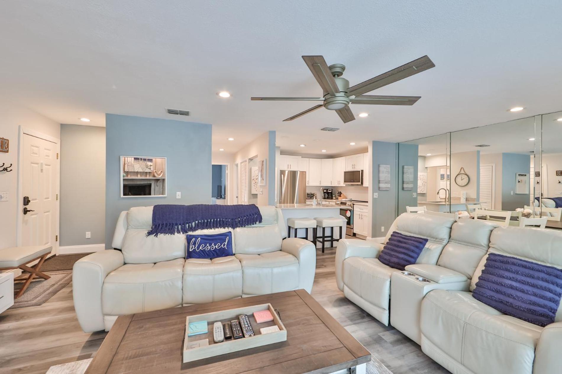 100 Steps To Beautiful Indian Rocks Beach, Oceanside, 2 Bedroom Updated Condo Clearwater Beach Exterior foto